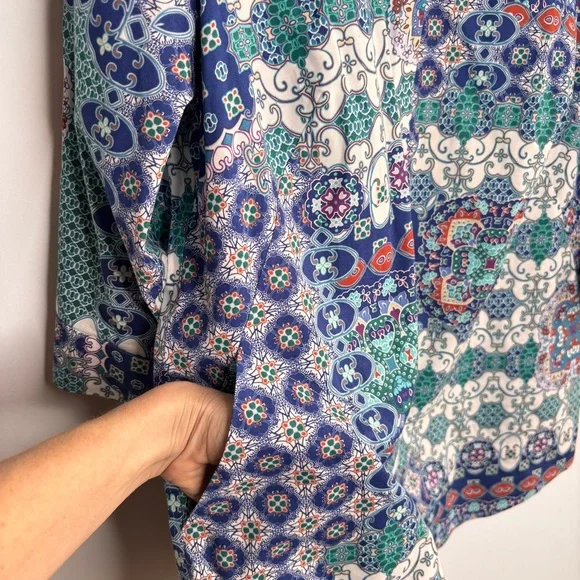 Chicos Multi Color Mosaic Button Down Tunic No Iron Shirt Size 2 Large Pockets - Picture 12 of 15